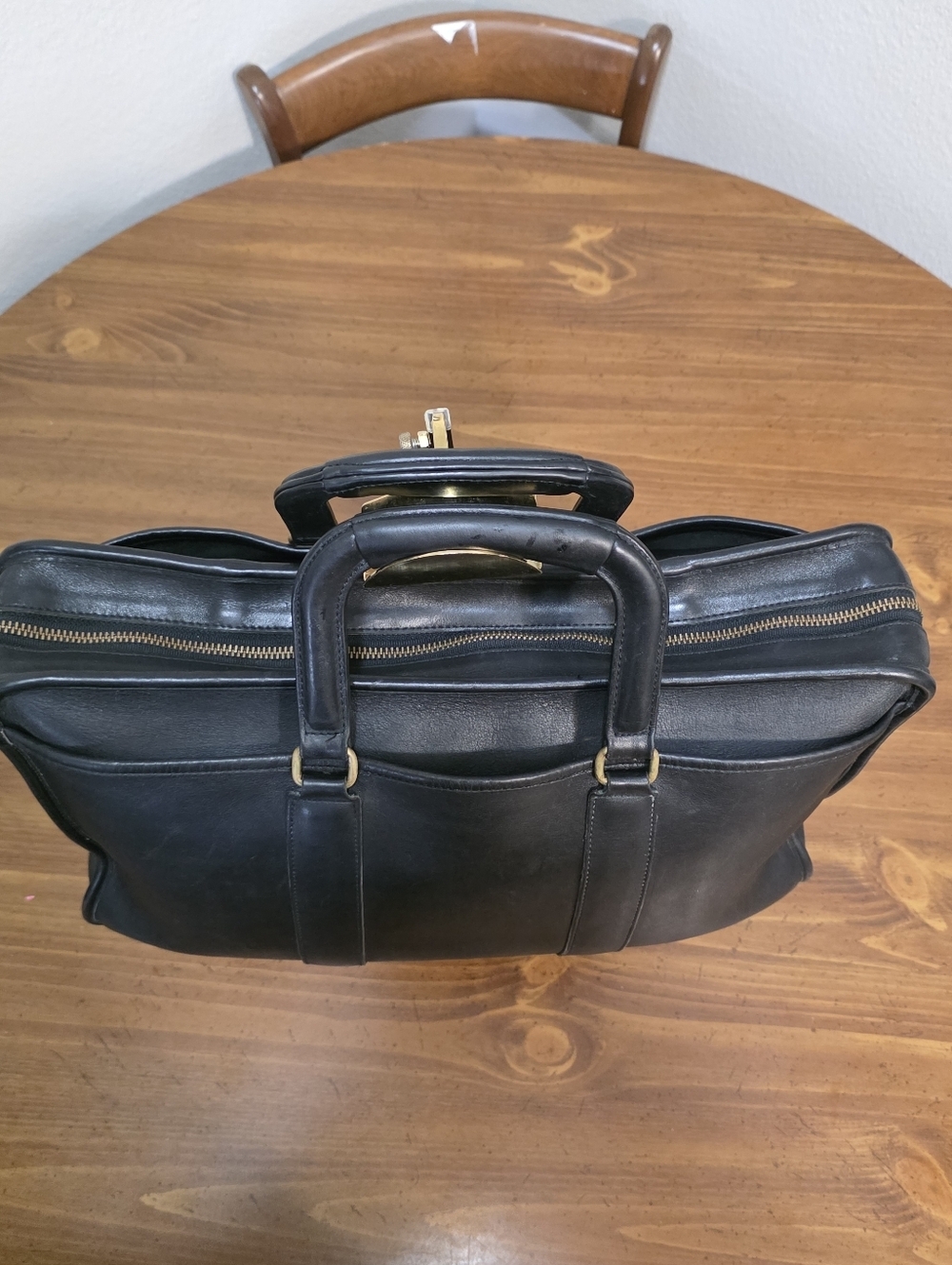 Coach Vintage 93" Embassy Black Leather Briefcase with -Brass Hardware - Picture 2 of 8